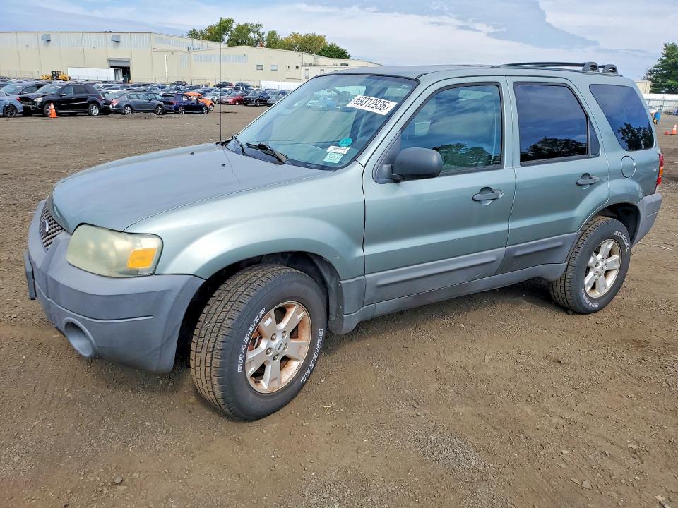 69312936 :رقم المزاد ، 1FMYU93127KA30174 vin ، 2007 Ford Escape مزاد بيع
