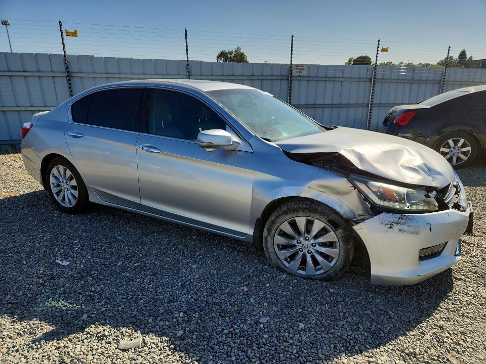 Aukcja sprzedaży 2015 Honda Accord, vin: 1HGCR3F89FA028451, numer aukcji: 69205886
