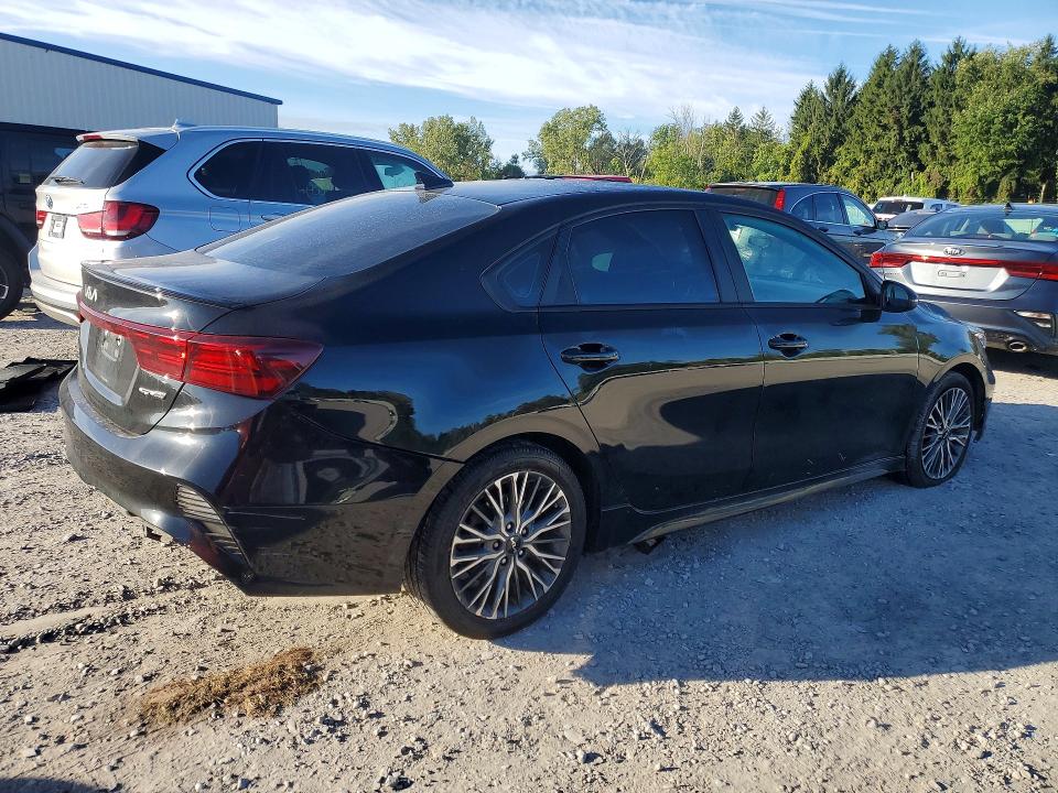 Продажа на аукционе авто 2023 Kia Forte, vin: 3KPF54AD1PE533464, номер лота: 69904466