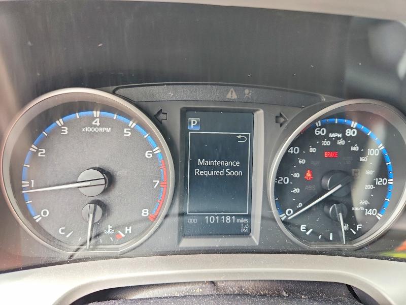 2017 Toyota Rav4 მანქანა იყიდება აუქციონზე, vin: JTMBFREV4HJ137528, აუქციონის ნომერი: 69743096