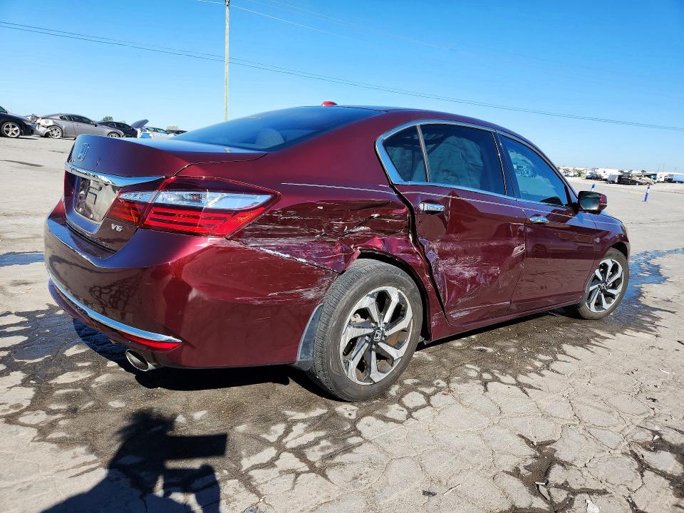 Продажа на аукционе авто 2017 Honda Accord, vin: 1HGCR3F80HA010987, номер лота: 70953586
