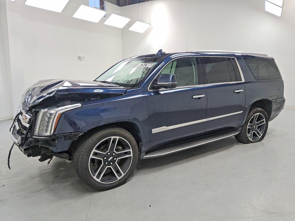 2018 Cadillac Escalade მანქანა იყიდება აუქციონზე, vin: 1GYS4HKJ6JR239819, აუქციონის ნომერი: 67647986