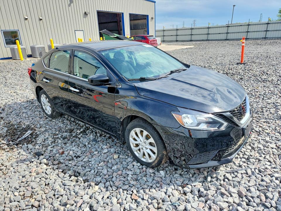 Продажа на аукционе авто 2018 Nissan Sentra, vin: 3N1AB7AP5JL629442, номер лота: 67818966
