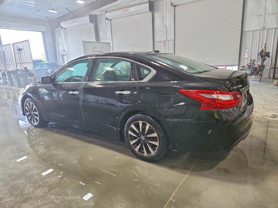 2018 Nissan Altima მანქანა იყიდება აუქციონზე, vin: 1N4AL3AP7JC110901, აუქციონის ნომერი: 69115136