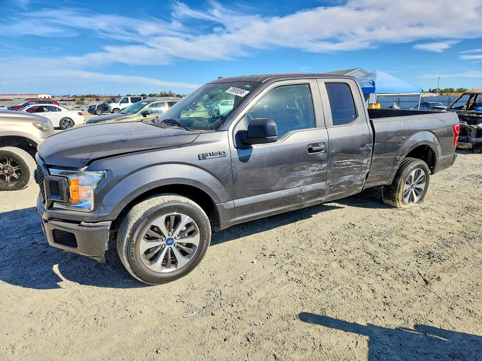 70695596 :رقم المزاد ، 1FTEX1CP8KKF29316 vin ، 2019 Ford F150 مزاد بيع