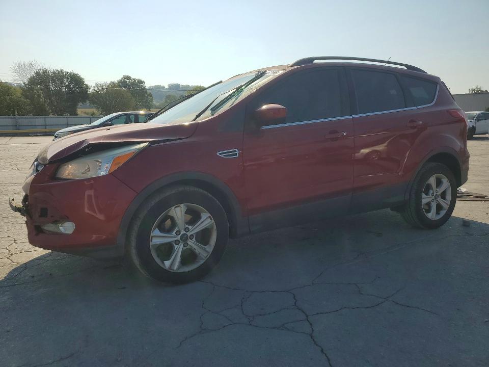 69018256 :رقم المزاد ، 1FMCU0GX9EUA75330 vin ، 2014 Ford Escape مزاد بيع