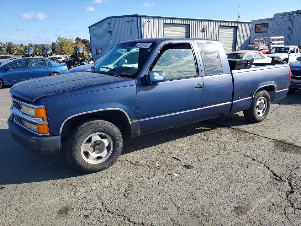 67472716 :رقم المزاد ، 2GCEC19K8S1154244 vin ، 1995 Chevrolet Gmt-400 مزاد بيع