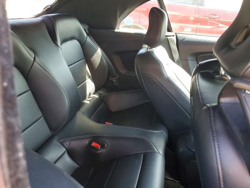 69212326 :رقم المزاد ، 1FATP8UH3F5382999 vin ، 2015 Ford Mustang مزاد بيع