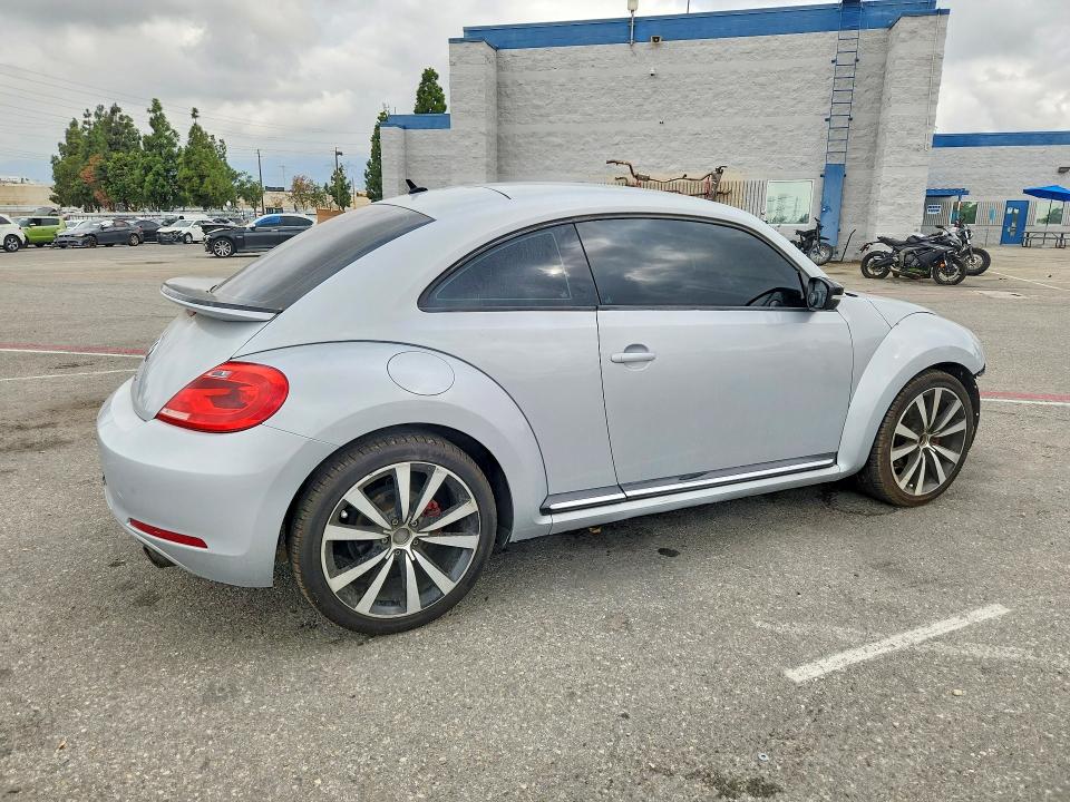 2012 Volkswagen Beetle მანქანა იყიდება აუქციონზე, vin: 3VW4A7ATXCM632373, აუქციონის ნომერი: 69818876