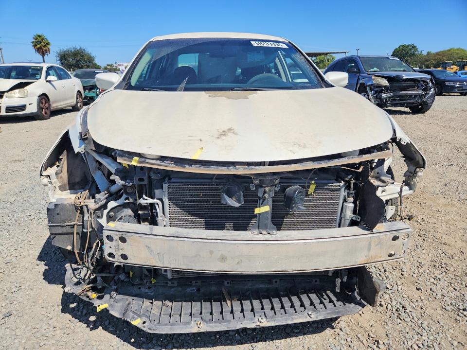 69233866 :رقم المزاد ، 1N4AL3AP2FC571138 vin ، 2015 Nissan Altima مزاد بيع
