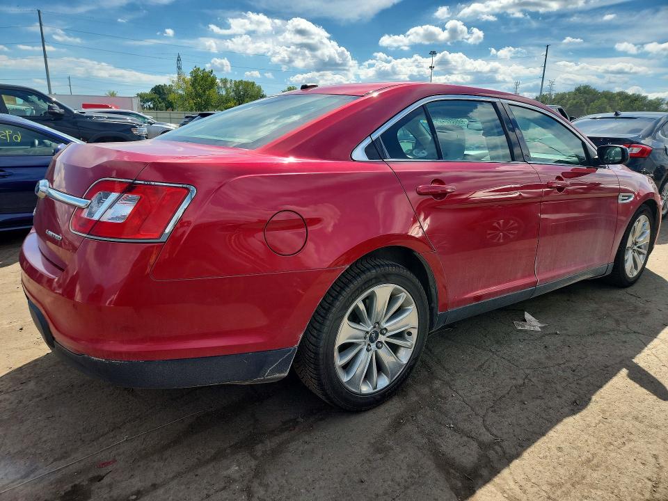 2010 Ford Taurus მანქანა იყიდება აუქციონზე, vin: 1FAHP2FW8AG157344, აუქციონის ნომერი: 69553526