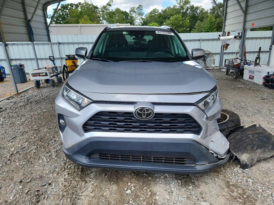 2021 Toyota Rav4 მანქანა იყიდება აუქციონზე, vin: 2T3W1RFV2MC109190, აუქციონის ნომერი: 67737296