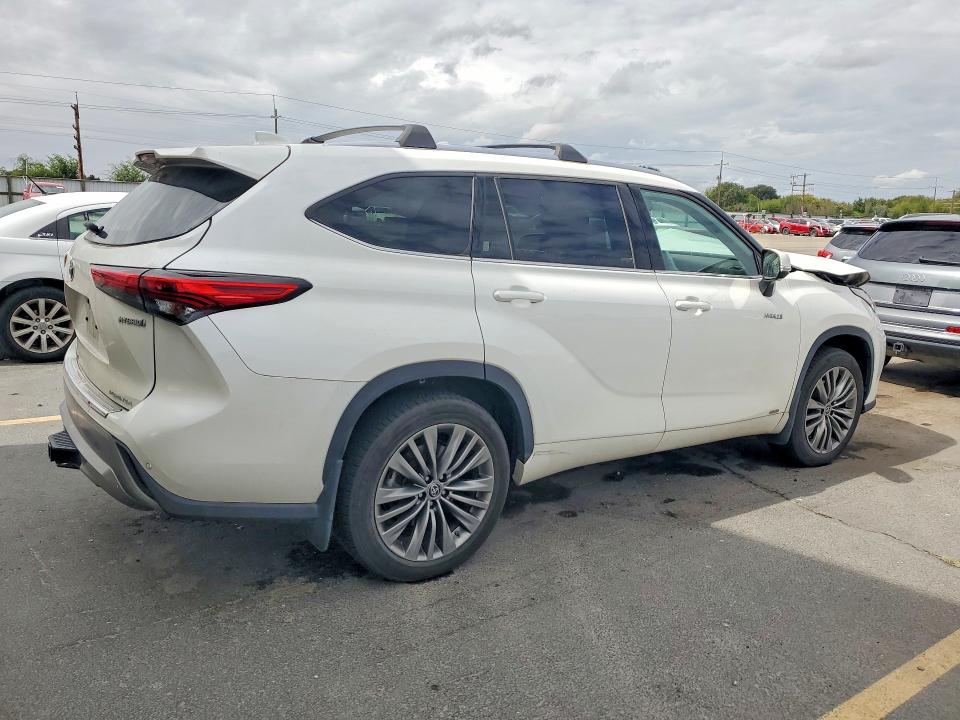 Aukcja sprzedaży 2021 Toyota Highlander, vin: 5TDEBRCH3MS055938, numer aukcji: 67625186