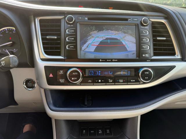 70264736 :رقم المزاد ، 5TDJZRFH4JS824092 vin ، 2018 Toyota Highlander مزاد بيع