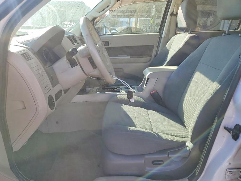 2010 Ford Escape მანქანა იყიდება აუქციონზე, vin: 1FMCU4K35AKB30261, აუქციონის ნომერი: 66812576