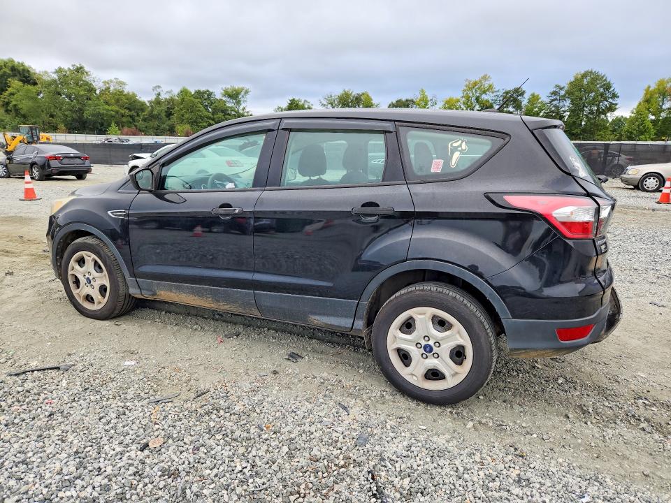 2017 Ford Escape მანქანა იყიდება აუქციონზე, vin: 1FMCU0F71HUC42964, აუქციონის ნომერი: 70271426