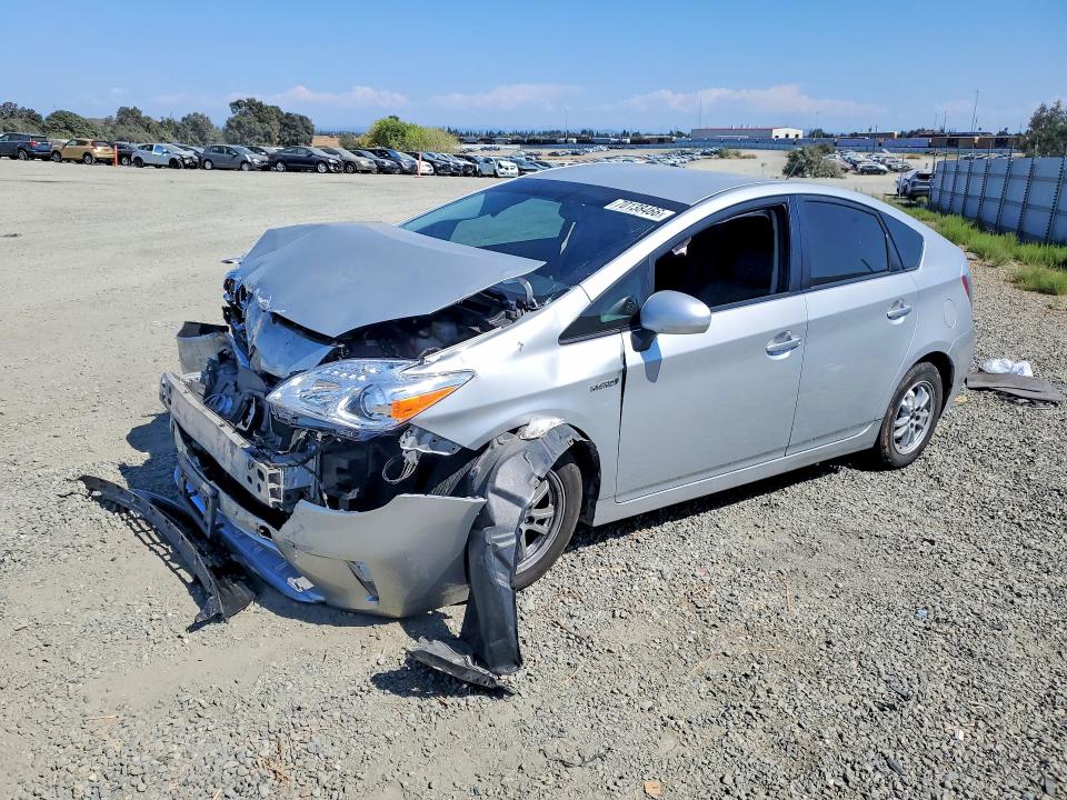 70138466 :رقم المزاد ، JTDKN3DU5F0450390 vin ، 2015 Toyota Prius مزاد بيع