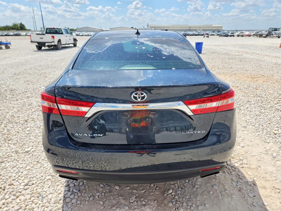 68186736 :رقم المزاد ، 4T1BK1EB4FU166151 vin ، 2015 Toyota Avalon مزاد بيع