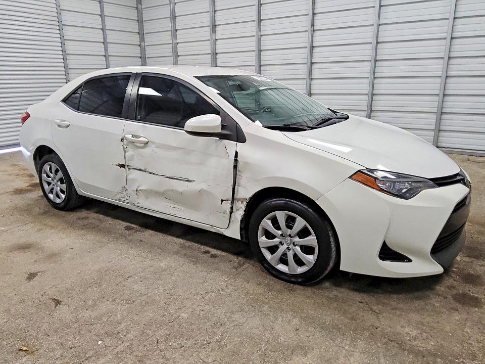 Продажа на аукционе авто 2017 Toyota Corolla, vin: 5YFBURHE3HP721867, номер лота: 66756846