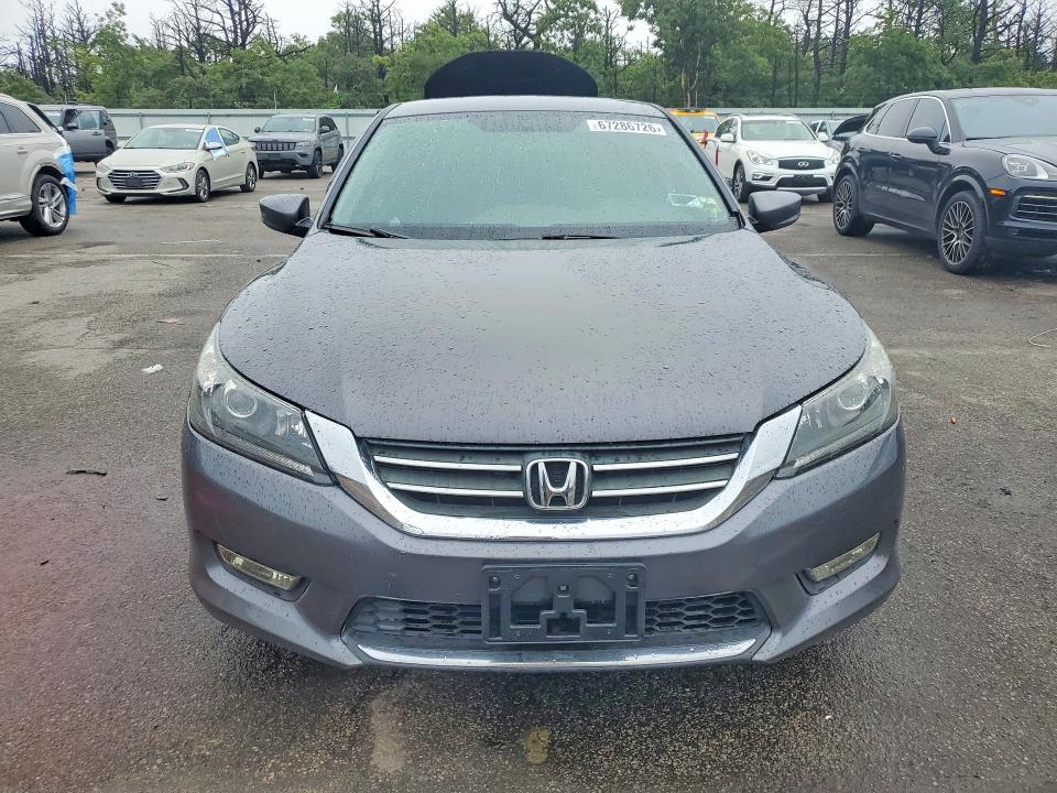 67286726 :رقم المزاد ، 1HGCR2F51DA031695 vin ، 2013 Honda Accord مزاد بيع
