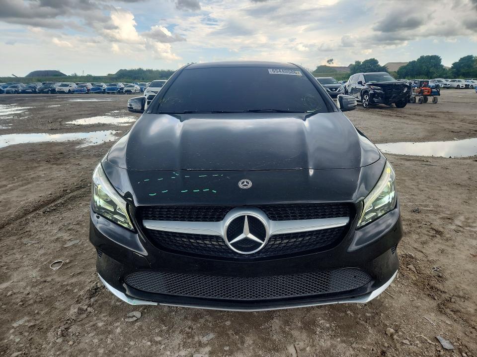 67611736 :رقم المزاد ، WDDSJ4EB9KN705625 vin ، 2019 Mercedes-benz Cla مزاد بيع