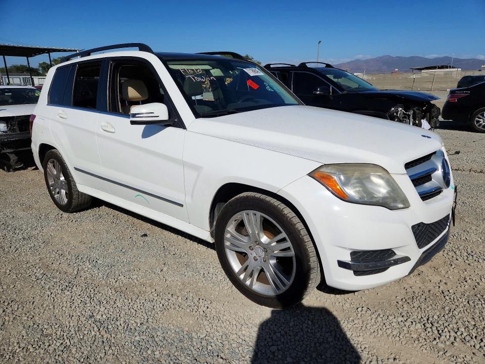 2015 Mercedes-benz Glk მანქანა იყიდება აუქციონზე, vin: WDCGG5HB6FG393252, აუქციონის ნომერი: 71189646