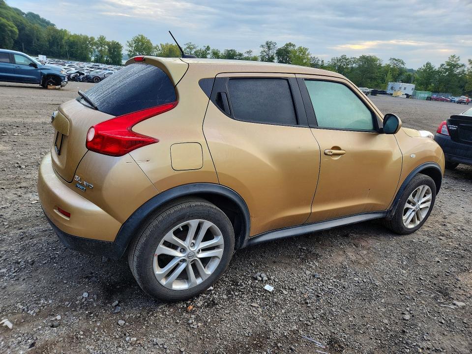 68032366 :رقم المزاد ، JN8AF5MV5DT206946 vin ، 2013 Nissan Juke مزاد بيع