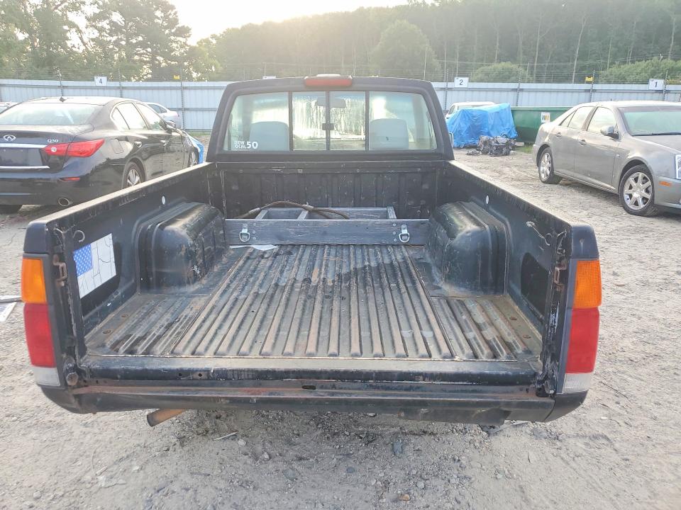 1994 Nissan Truck მანქანა იყიდება აუქციონზე, vin: 1N6SD11S6RC378674, აუქციონის ნომერი: 67685356