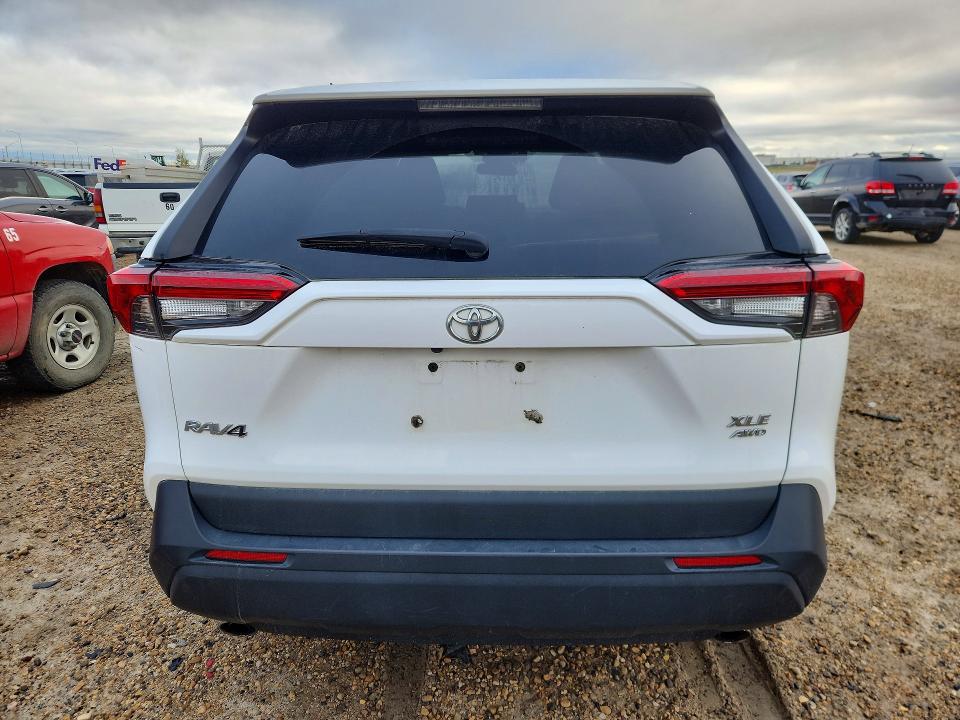 67534736 :رقم المزاد ، 2T3R1RFV7MW245164 vin ، 2021 Toyota Rav4 مزاد بيع