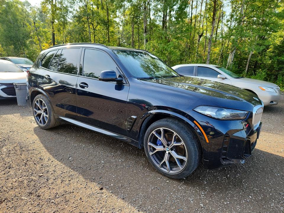 66828236 :رقم المزاد ، 5UX23EU05R9T21577 vin ، 2024 Bmw X5 مزاد بيع