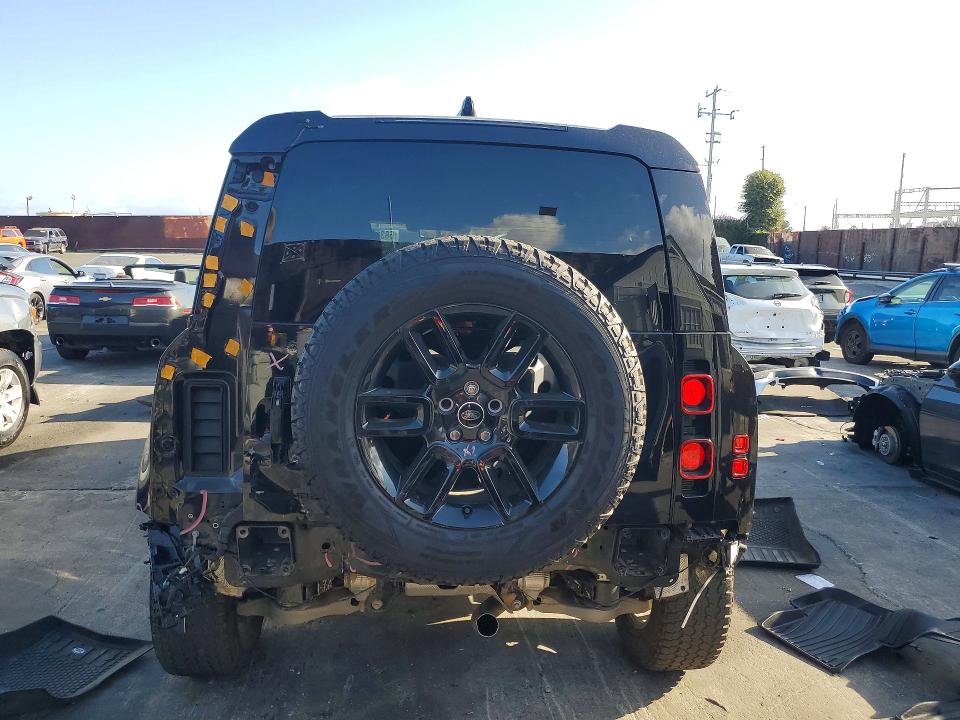 Aukcja sprzedaży 2025 Land Rover Defender, vin: SALEJ7EU0S2371702, numer aukcji: 68365336