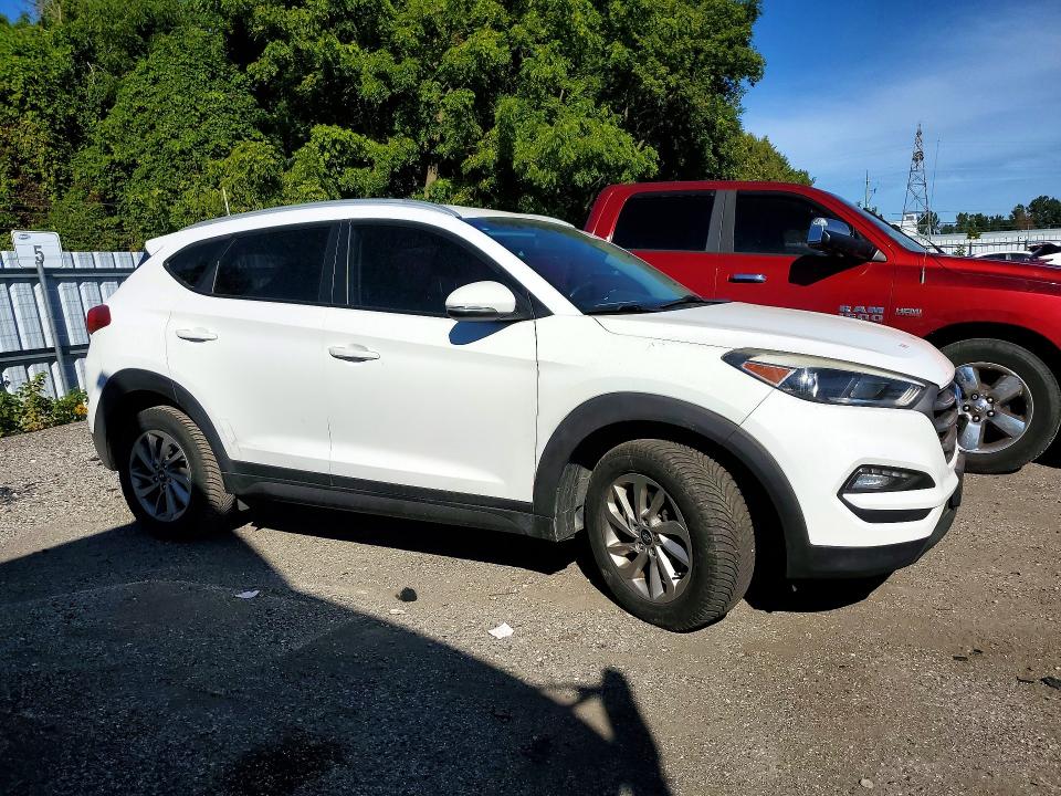 Aukcja sprzedaży 2016 Hyundai Tucson, vin: KM8J33A41GU083421, numer aukcji: 69125936