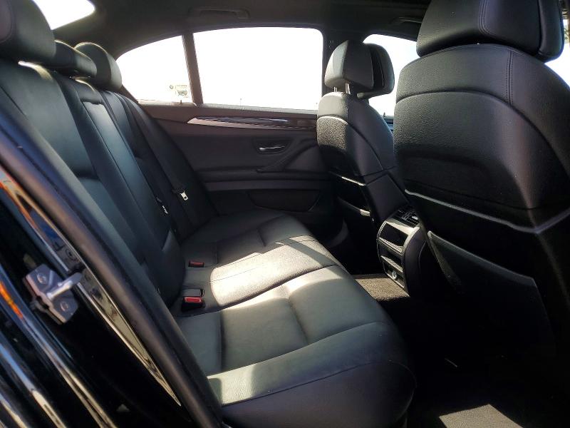 69525076 :رقم المزاد ، WBAFR1C59BC741582 vin ، 2011 Bmw 528 مزاد بيع