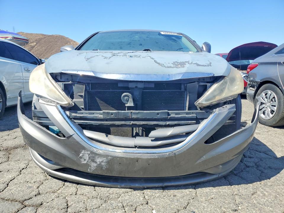 68048406 :رقم المزاد ، 5NPEB4AC9DH530413 vin ، 2013 Hyundai Sonata مزاد بيع