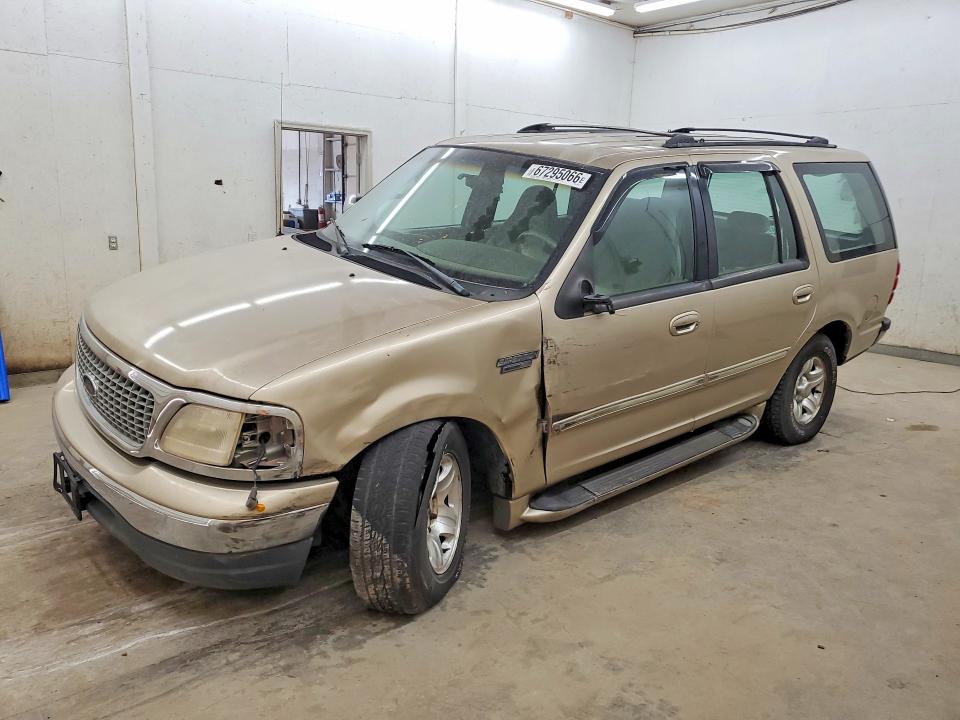 Продажа на аукционе авто 1999 Ford Expedition, vin: 1FMPU18L4XLA33580, номер лота: 67295066