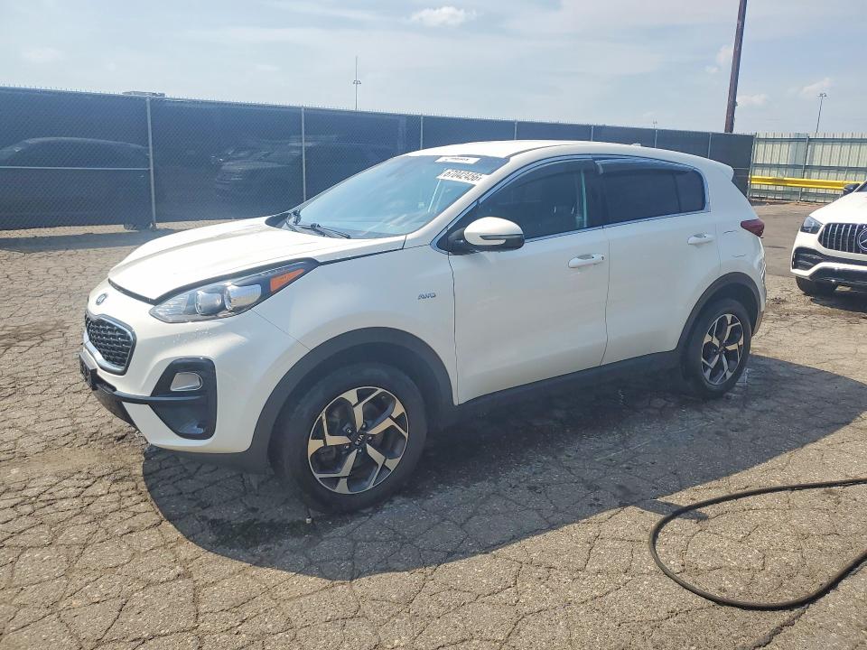 67042456 :رقم المزاد ، KNDPMCAC2L7633527 vin ، 2020 Kia Sportage مزاد بيع