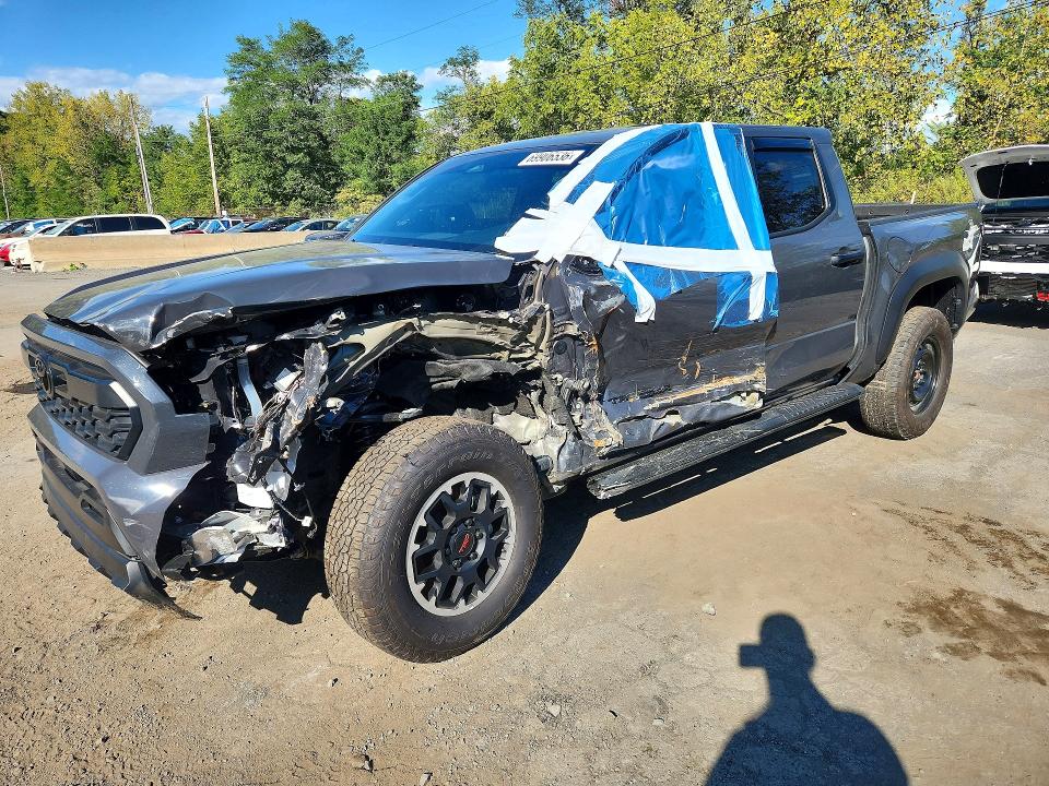 2026 Toyota Tacoma მანქანა იყიდება აუქციონზე, vin: 3TMLB5JN7TM214015, აუქციონის ნომერი: 69906536