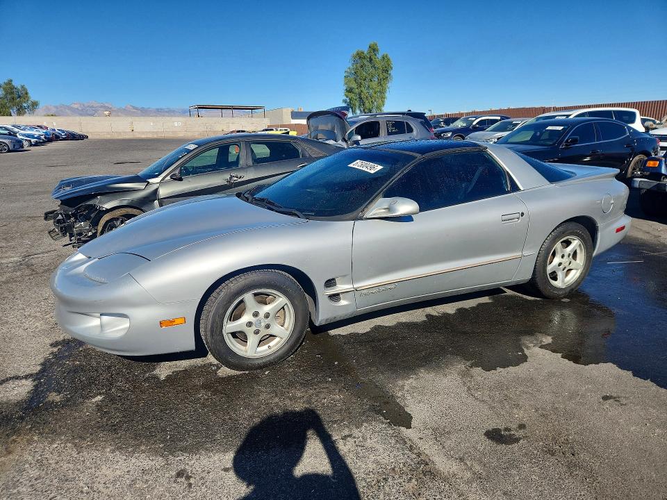Auction sale of the 2000 Pontiac Firebird, vin: 2G2FS22KXY2125066, lot number: 67500496