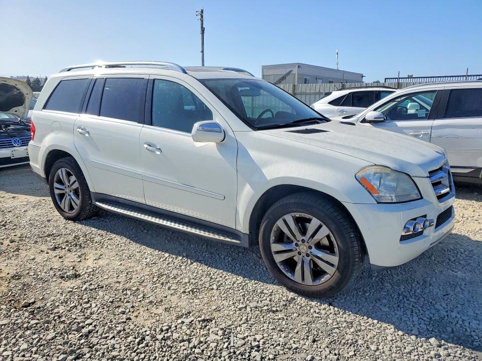 2010 Mercedes-benz Gl მანქანა იყიდება აუქციონზე, vin: 4JGBF7BE9AA550054, აუქციონის ნომერი: 66720876