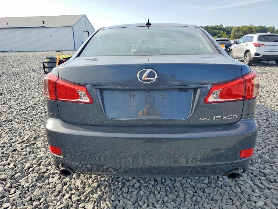 69009496 :رقم المزاد ، JTHCF5C26B5047916 vin ، 2011 Lexus Is مزاد بيع