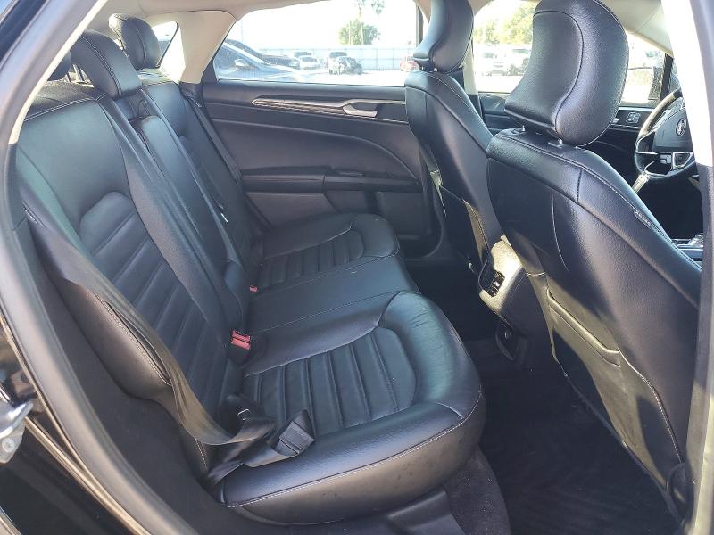 69757206 :رقم المزاد ، 3FA6P0HD8HR353195 vin ، 2017 Ford Fusion مزاد بيع