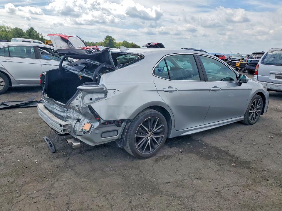 Продажа на аукционе авто 2021 Toyota Camry, vin: 4T1G11BK9MU031273, номер лота: 68361156
