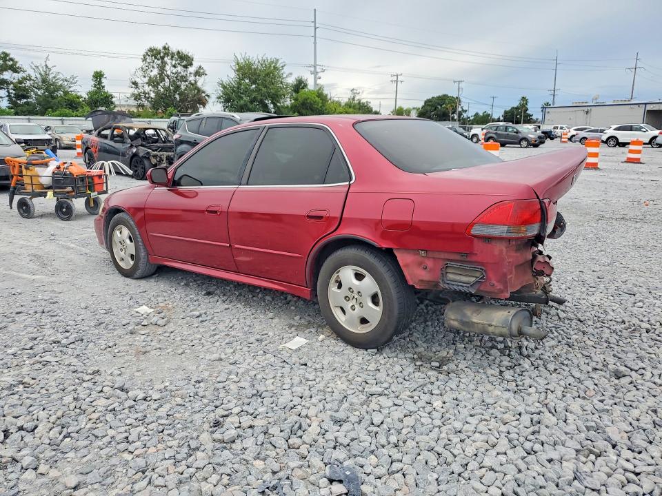 70745056 :رقم المزاد ، 1HGCG165X1A072094 vin ، 2001 Honda Accord مزاد بيع