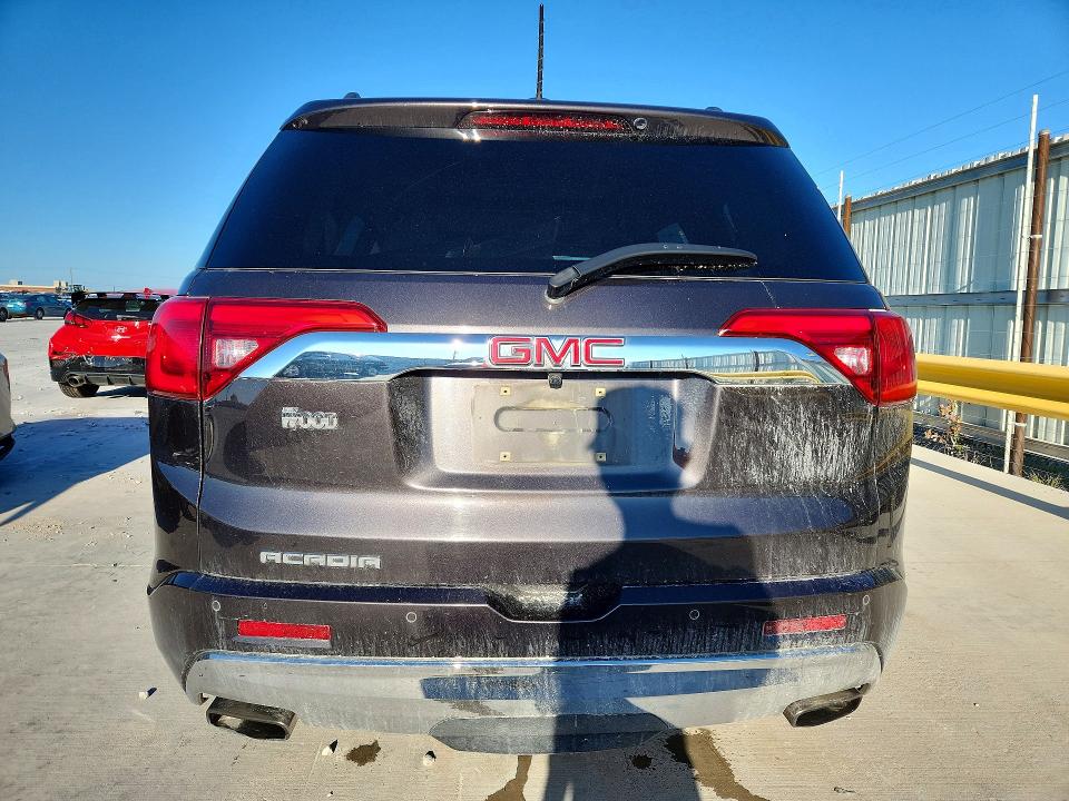 68696626 :رقم المزاد ، 1GKKNPLS8JZ121571 vin ، 2018 Gmc Acadia مزاد بيع