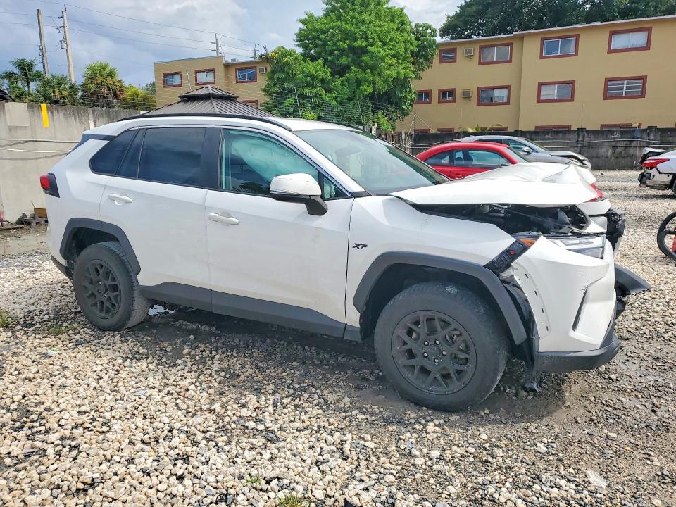 Aukcja sprzedaży 2022 Toyota Rav4, vin: 2T3W1RFVXNC199156, numer aukcji: 67692206