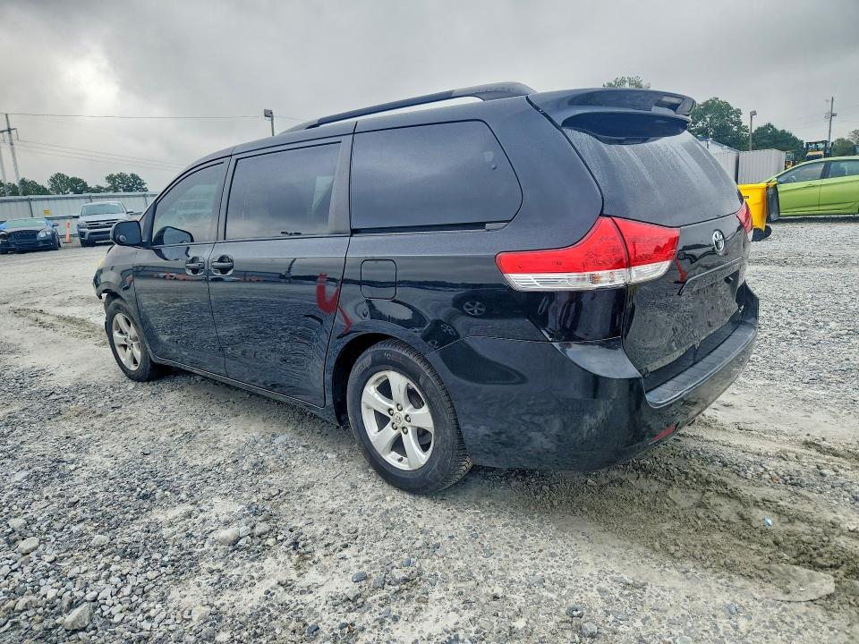 Продажа на аукционе авто 2014 Toyota Sienna, vin: 5TDYK3DCXES469359, номер лота: 69932116