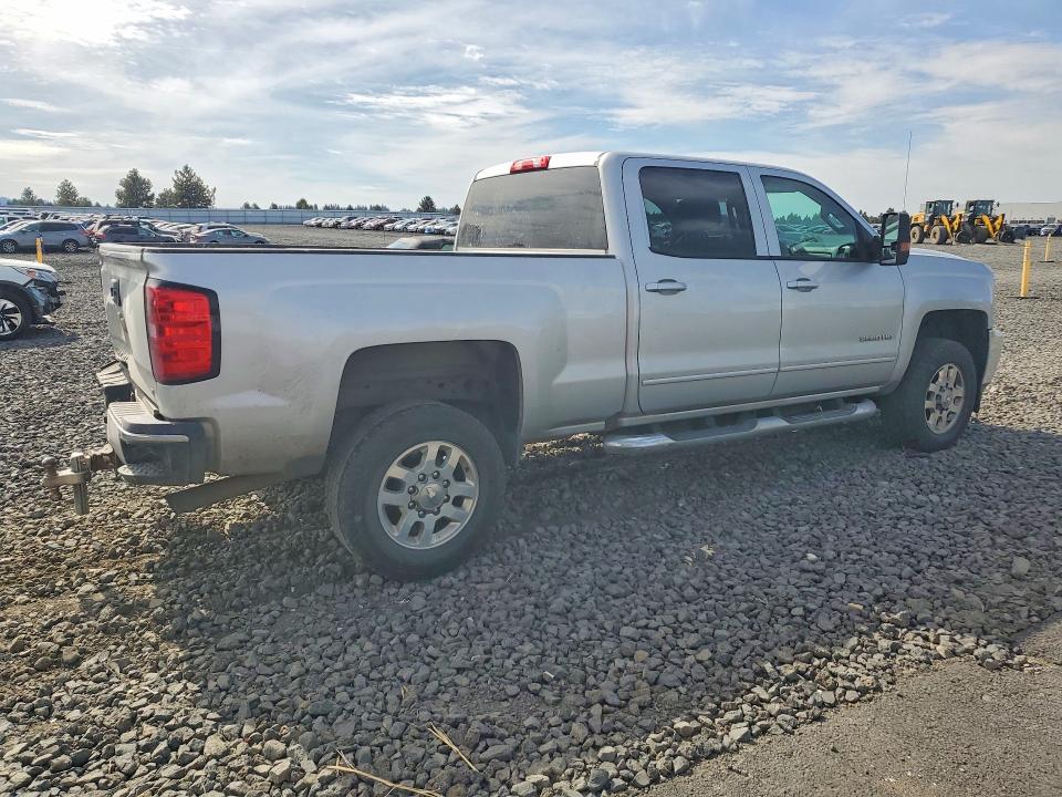 Продажа на аукционе авто 2015 Chevrolet Silverado, vin: 1GC1KVEG3FF671802, номер лота: 70151096