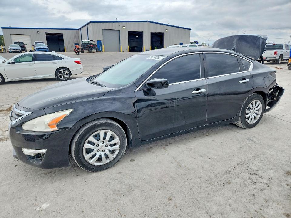 Auction sale of the 2015 Nissan Altima, vin: 1N4AL3AP0FC447272, lot number: 71158906