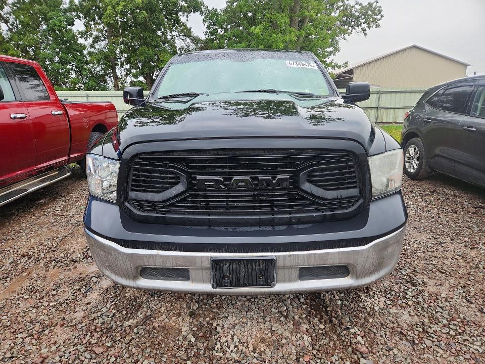 67349676 :رقم المزاد ، 1C6RR7LT3JS276133 vin ، 2018 Ram 1500 مزاد بيع