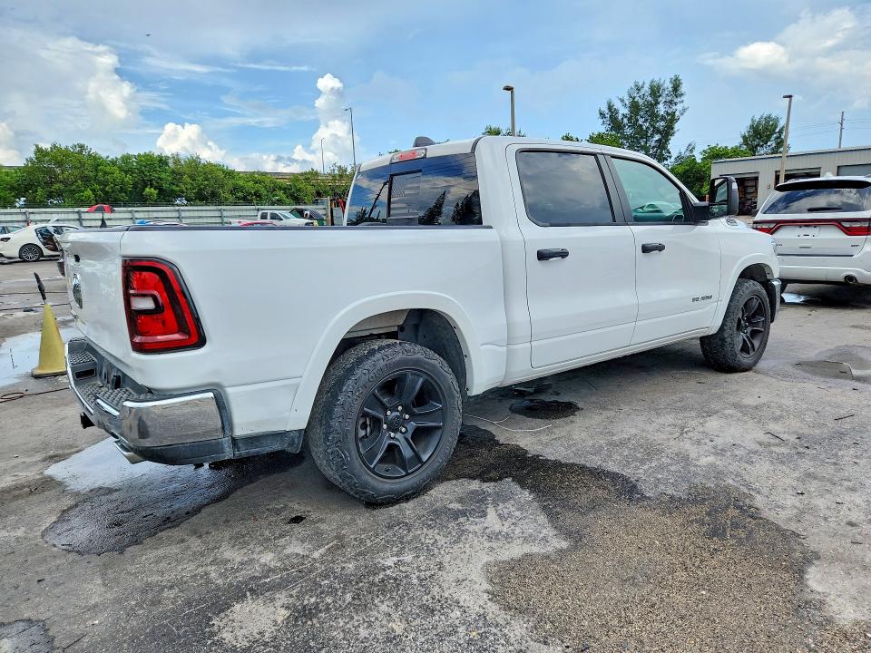 67821156 :رقم المزاد ، 1C6SRFMP7SN563262 vin ، 2025 Ram 1500 مزاد بيع